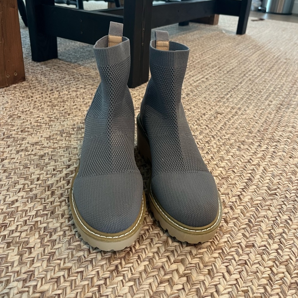 Grey Nicole Miller Boots